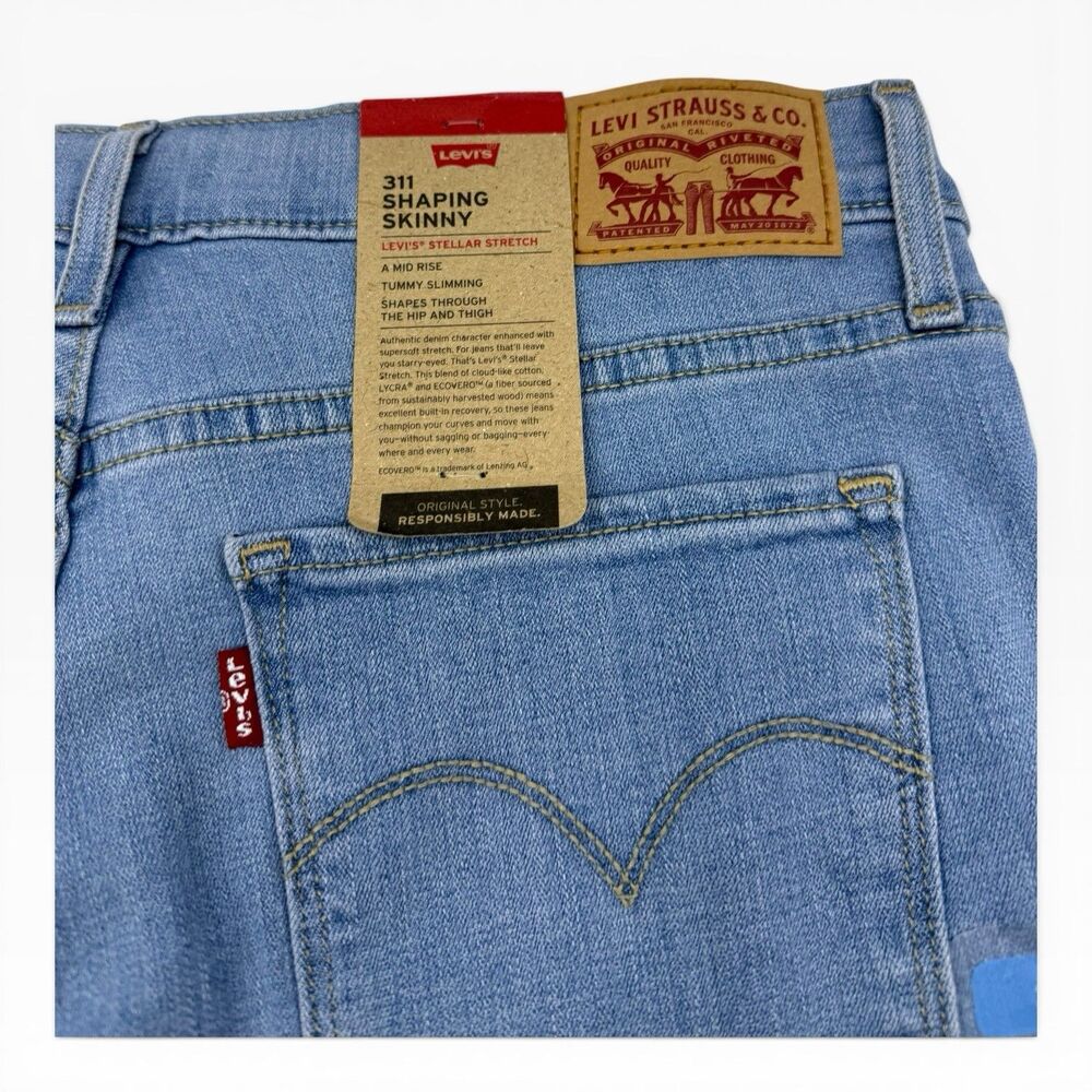 Levis WOMENS SIZE 10 MEDIUM W30 L30 311 Shaping Skinny Jeans Light Wash - Picture 6 of 8